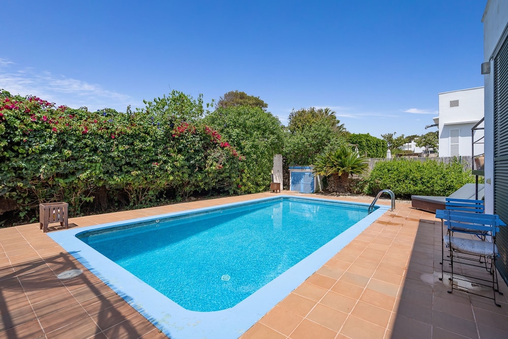 Anana Binisafua Villa With a Pool by the sea, Bild 14