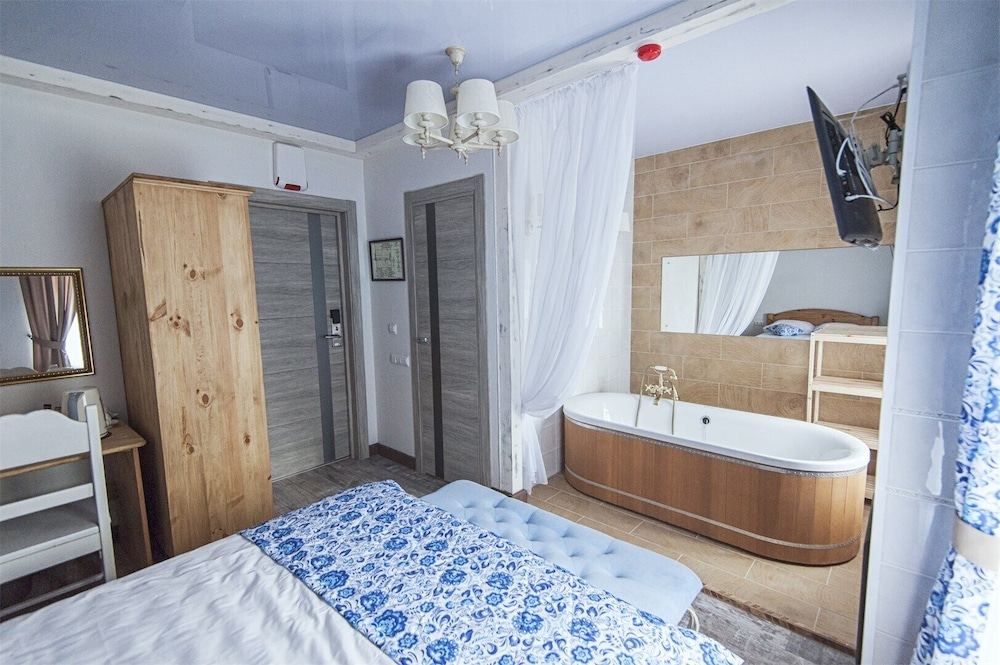 Standard Double Room (Gzhel)