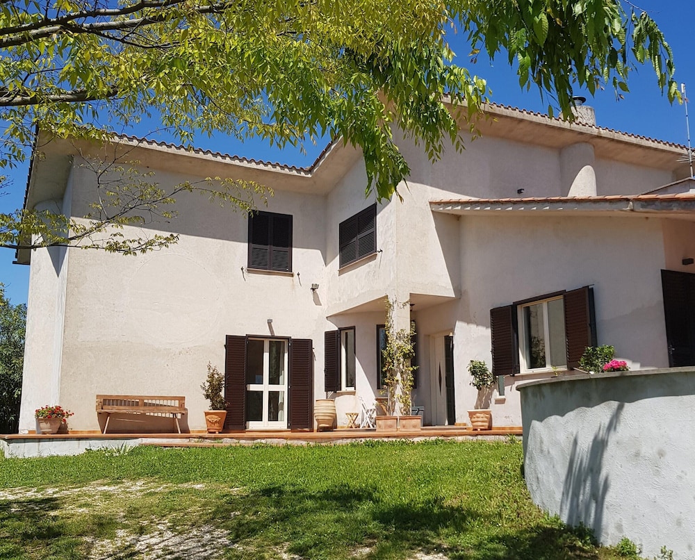 House photo 2