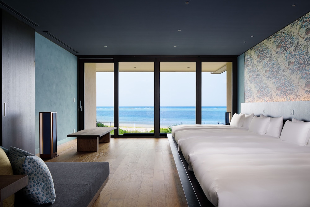 Haru (Oceanfront Balcony Suite) - Photo 1