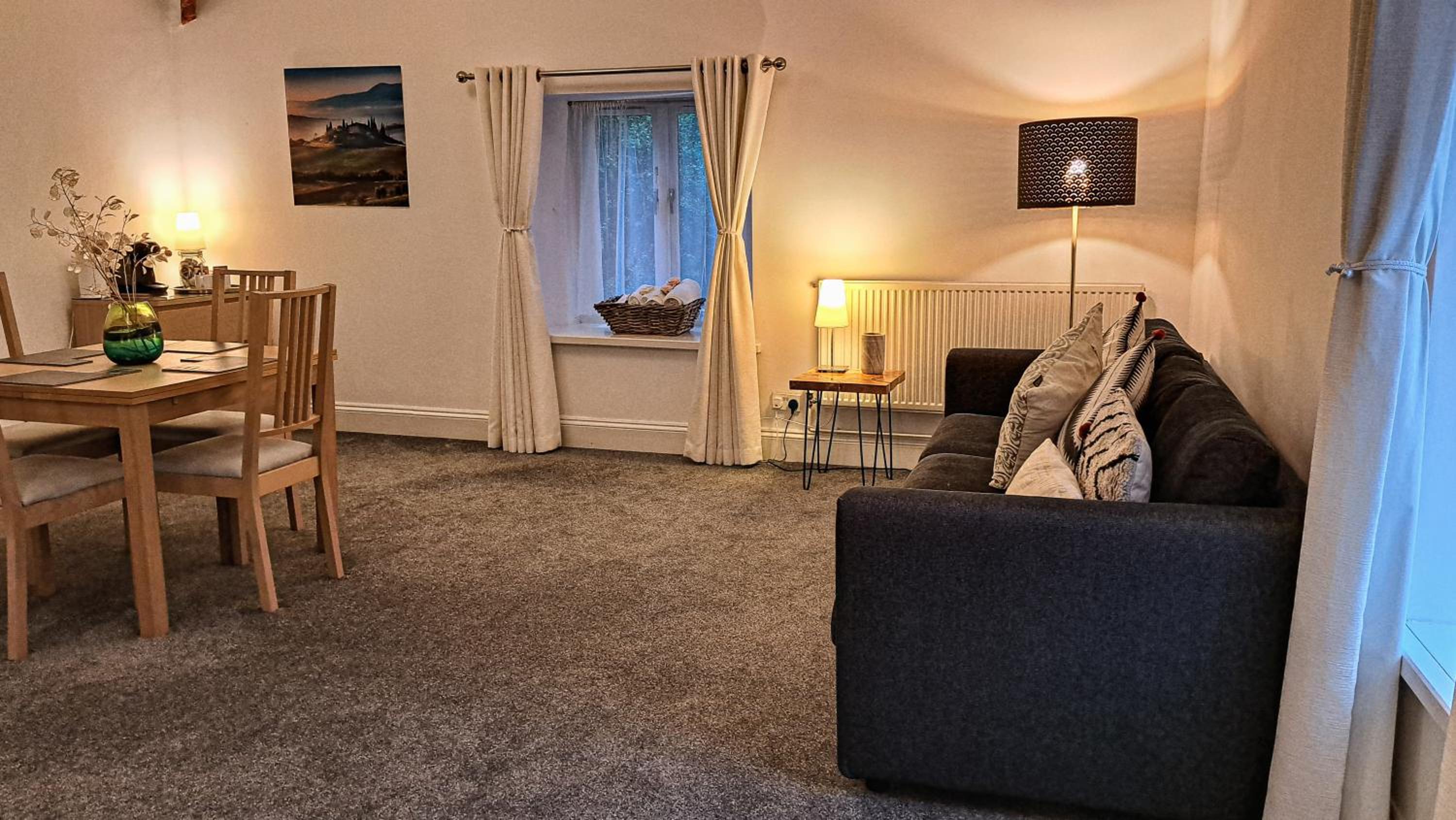 Deluxe Double Room with Shower - Photo 3