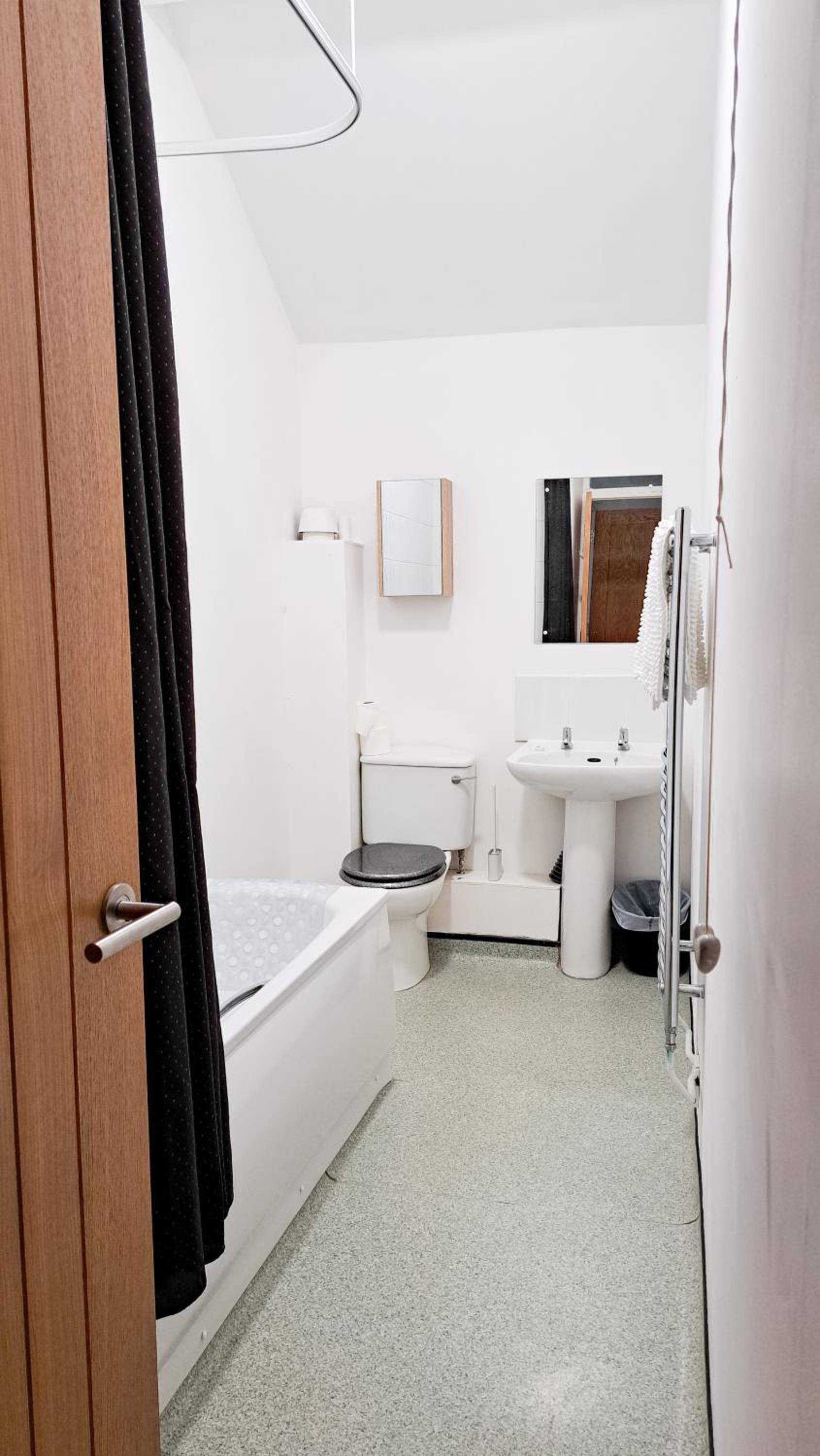 Double Room with Garden View - Photo 20
