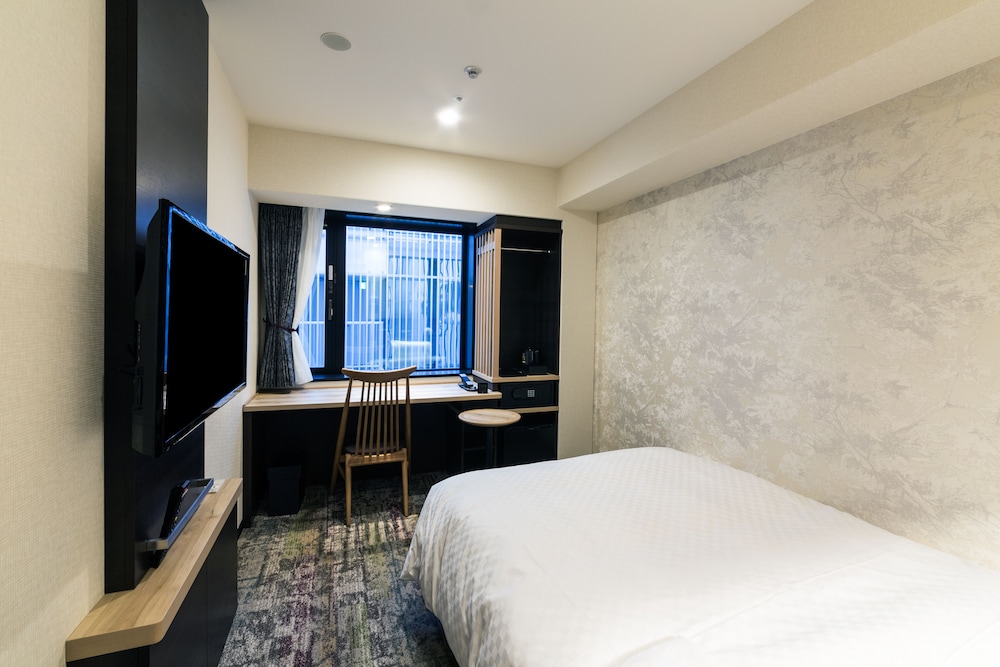 [Single Use] Single Room (Breakfast Included), Non Smoking