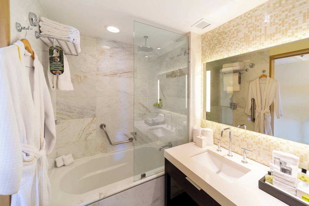 Classic Room, 2 Double Beds - Photo 8