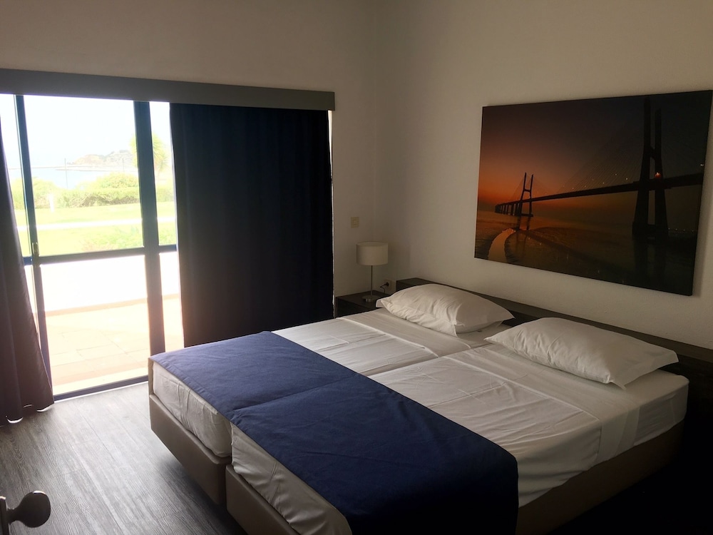 Apartment, 1 Bedroom, Balcony, Sea View photo 3