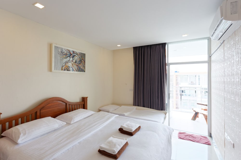 Panoramic Suite, Jetted Tub, Sea View