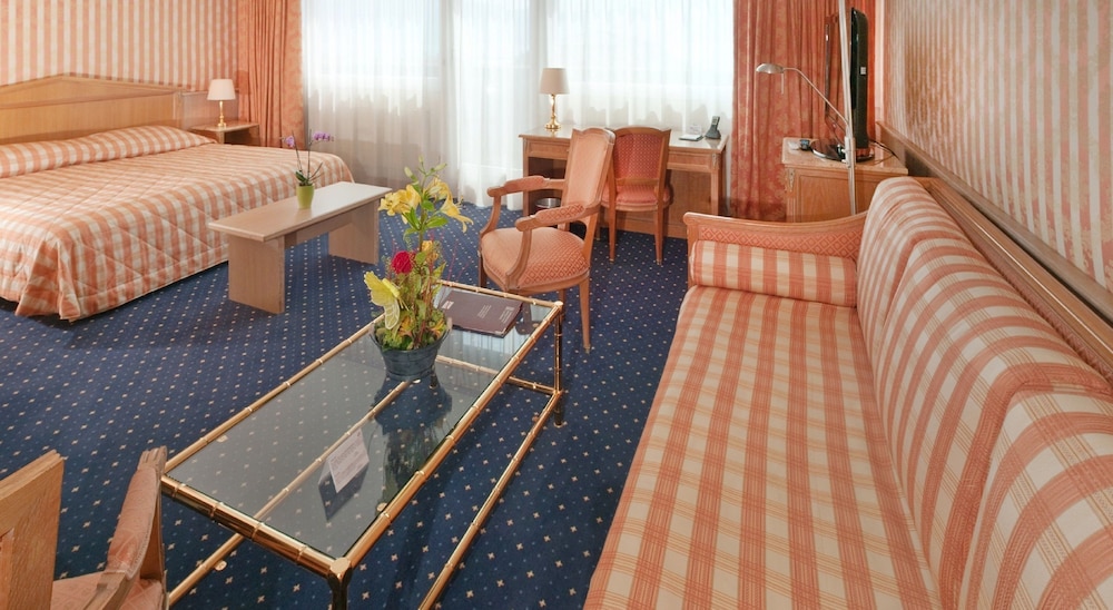 Classic Double Room, Balcony, Lake View photo 1