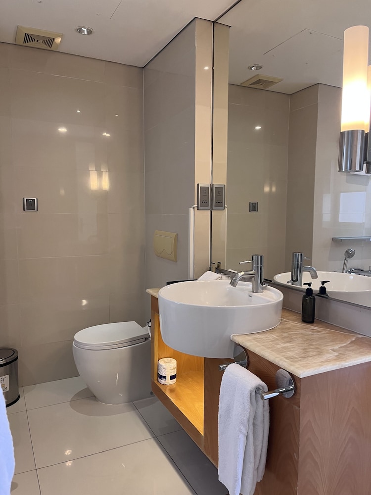 Deluxe Apartment, 1 Bedroom - Photo 15