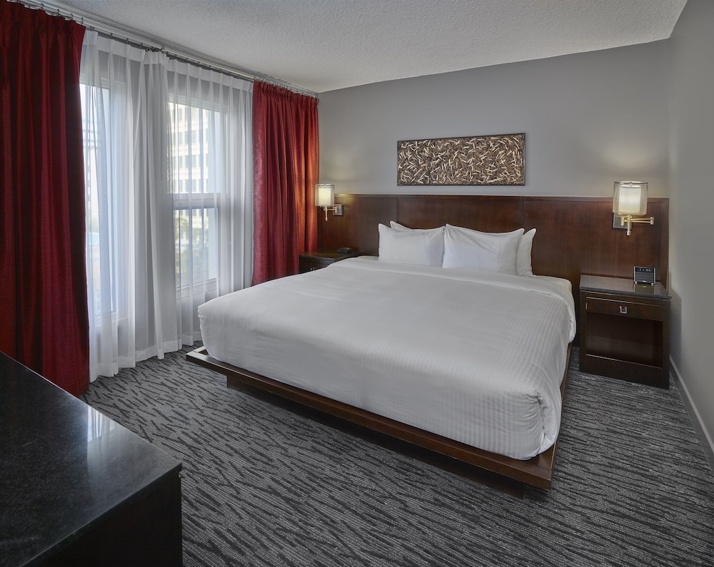 Junior Suite, 1 King Bed
