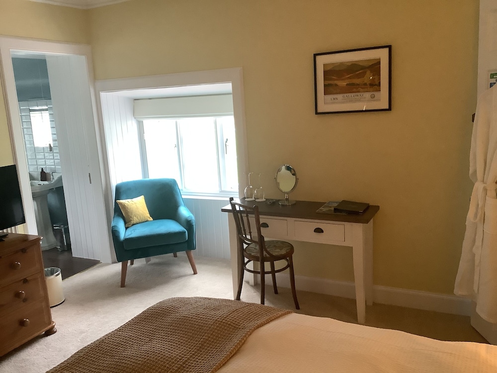 Double Room, Ensuite (King-Size Bed) photo 3
