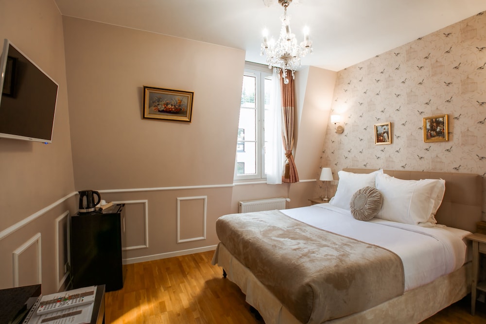 Deluxe Double Room, Private Bathroom photo 3