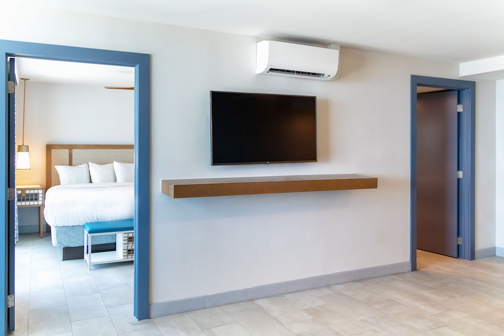 Ocean View King Suite