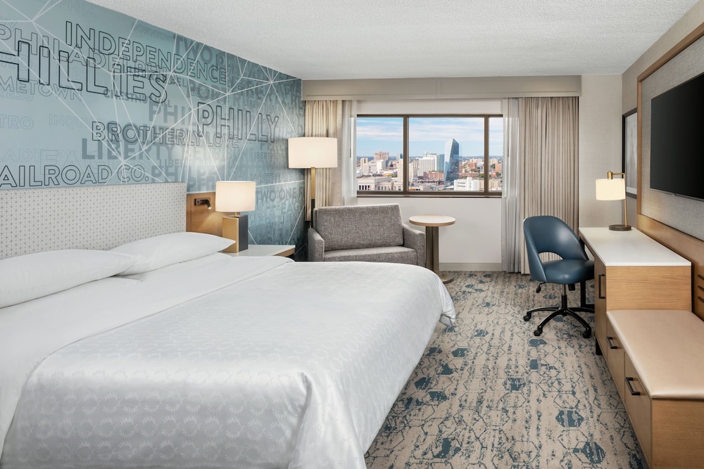 Deluxe Room, 1 Queen Bed - Photo 1