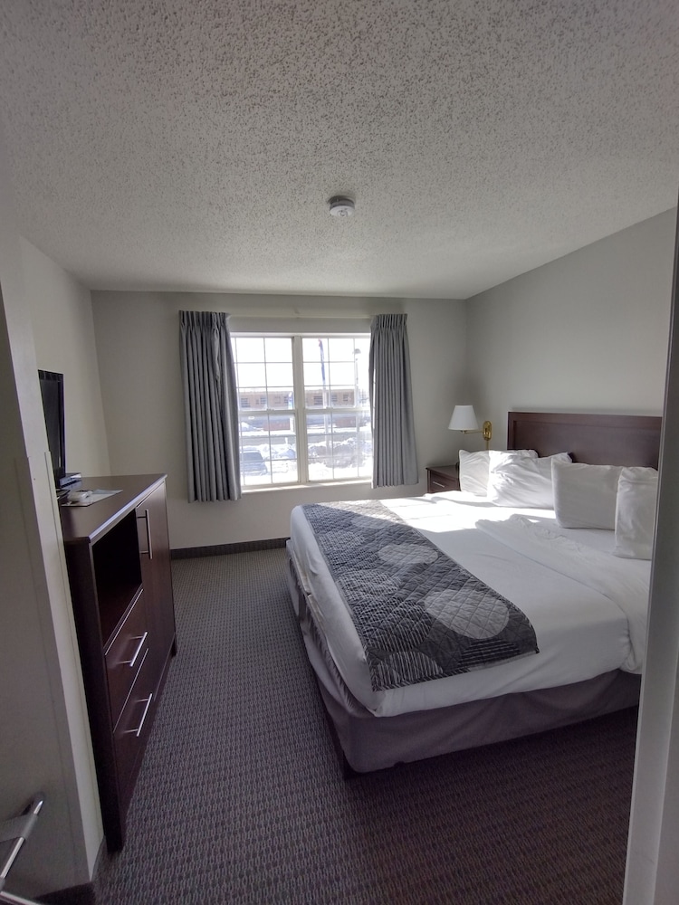 Junior Room