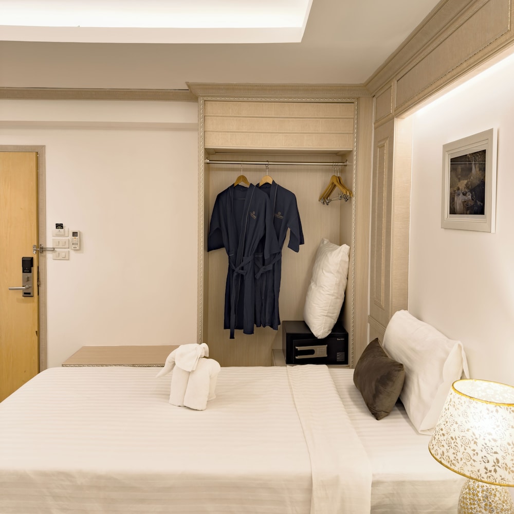 Superior Twin Room photo 2