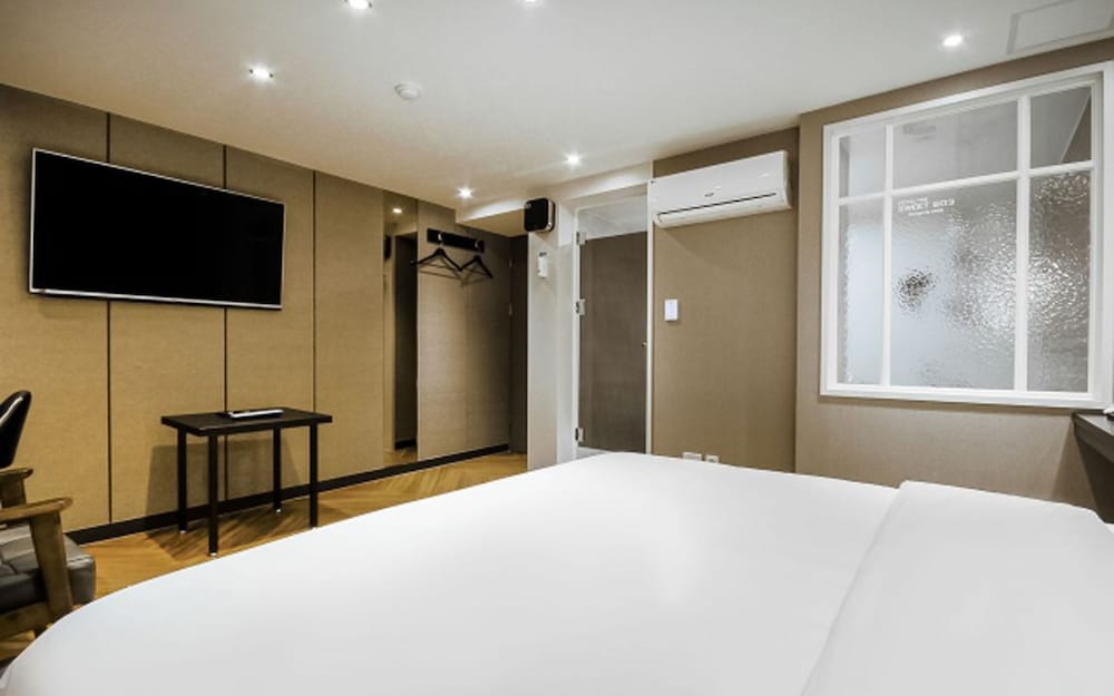Premium Double Room - Photo 4