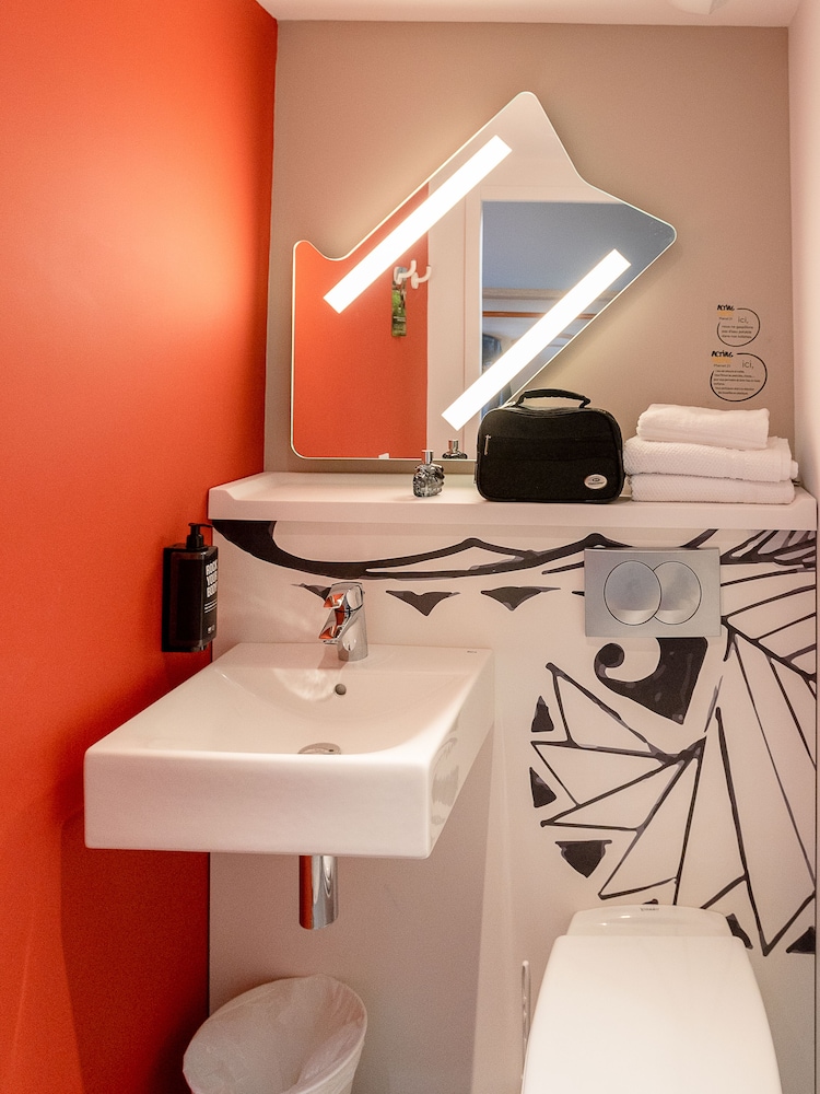 Triple Room, Multiple Beds - Photo 2