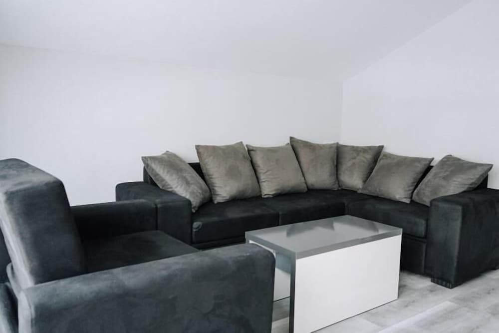 Comfort Apartment photo 2