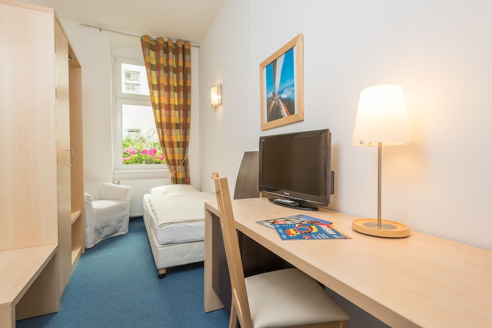 Single Room, 1 Bedroom, Ensuite photo 1
