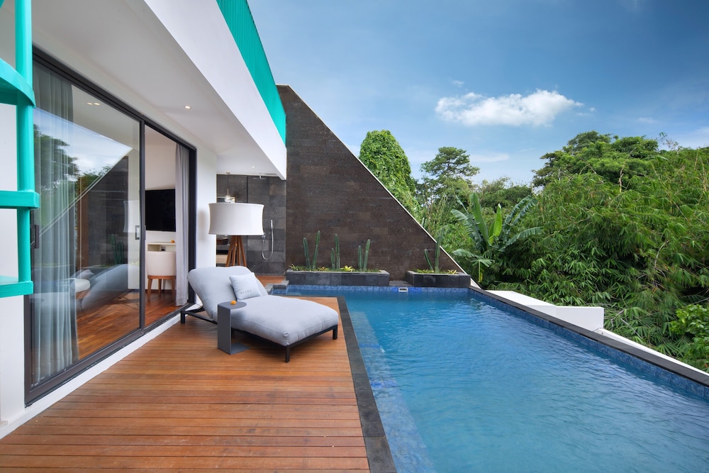 Sky One Bedroom Private Pool Villa. thumbnail 6