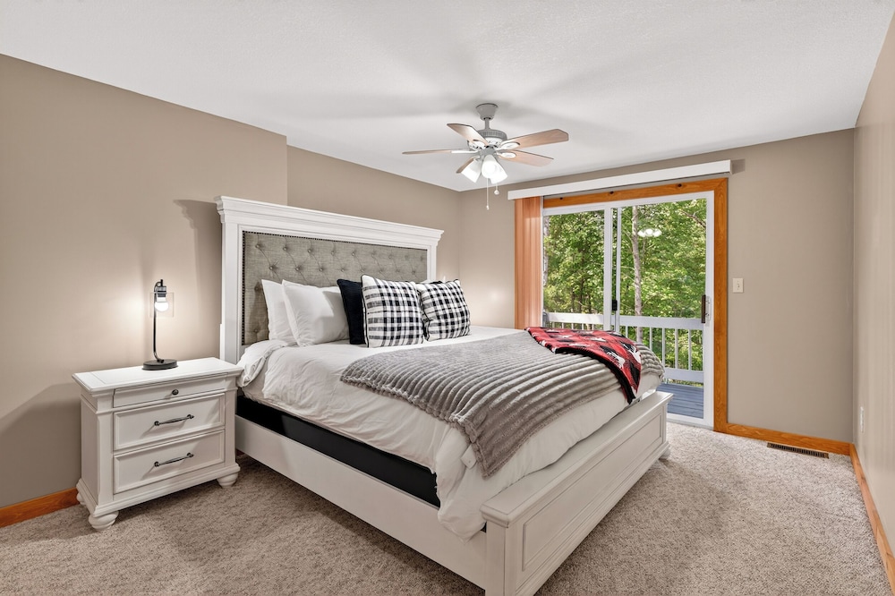 2-Bedroom Townhome photo 1