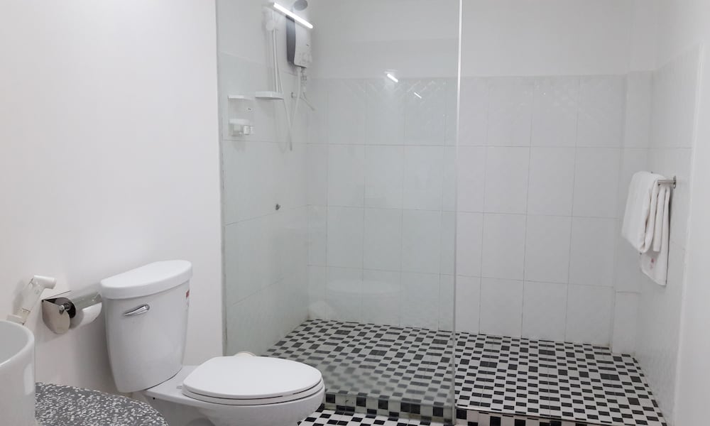 Premium Twin Room photo 3