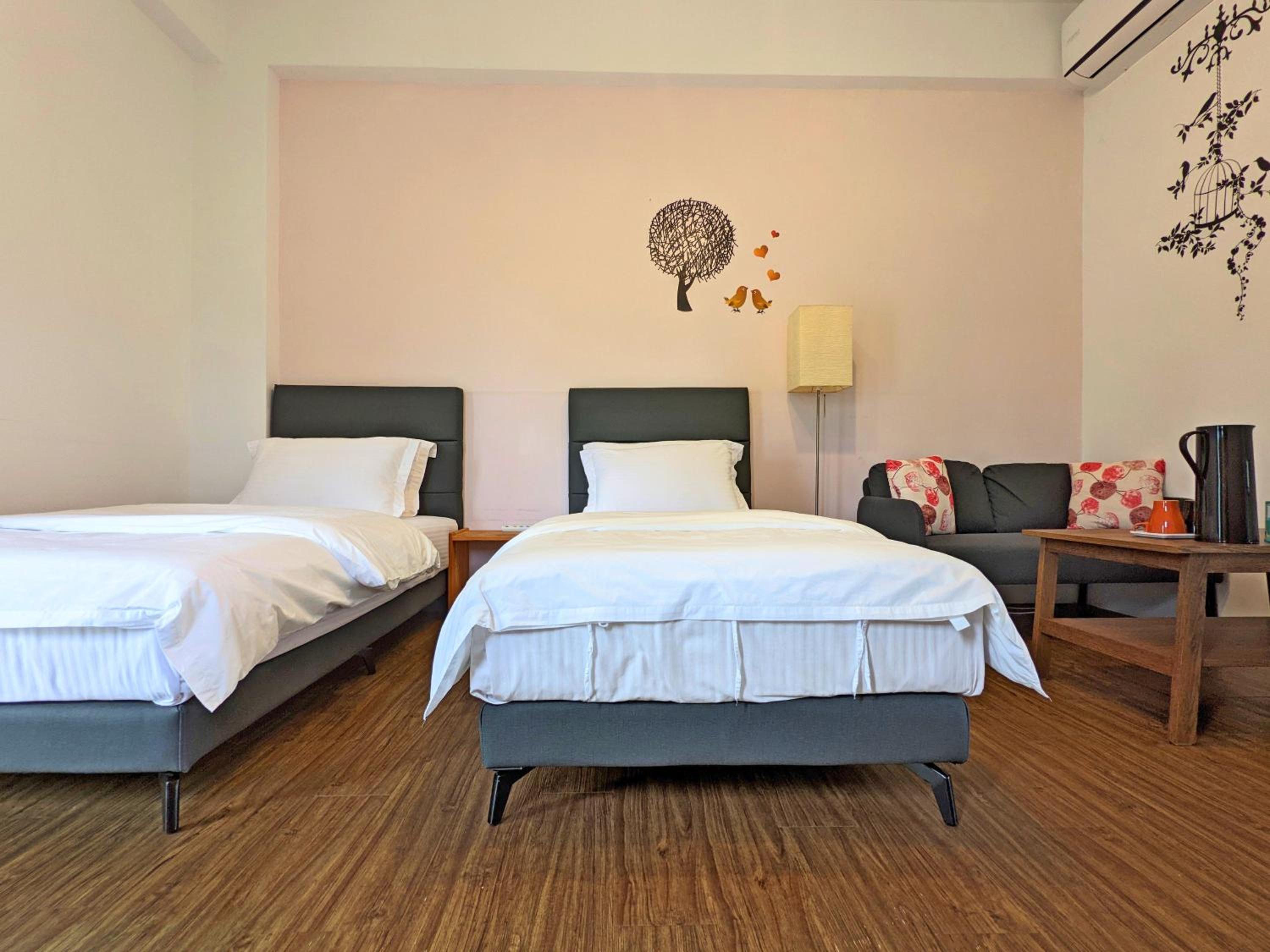 Budget Twin Room photo 1