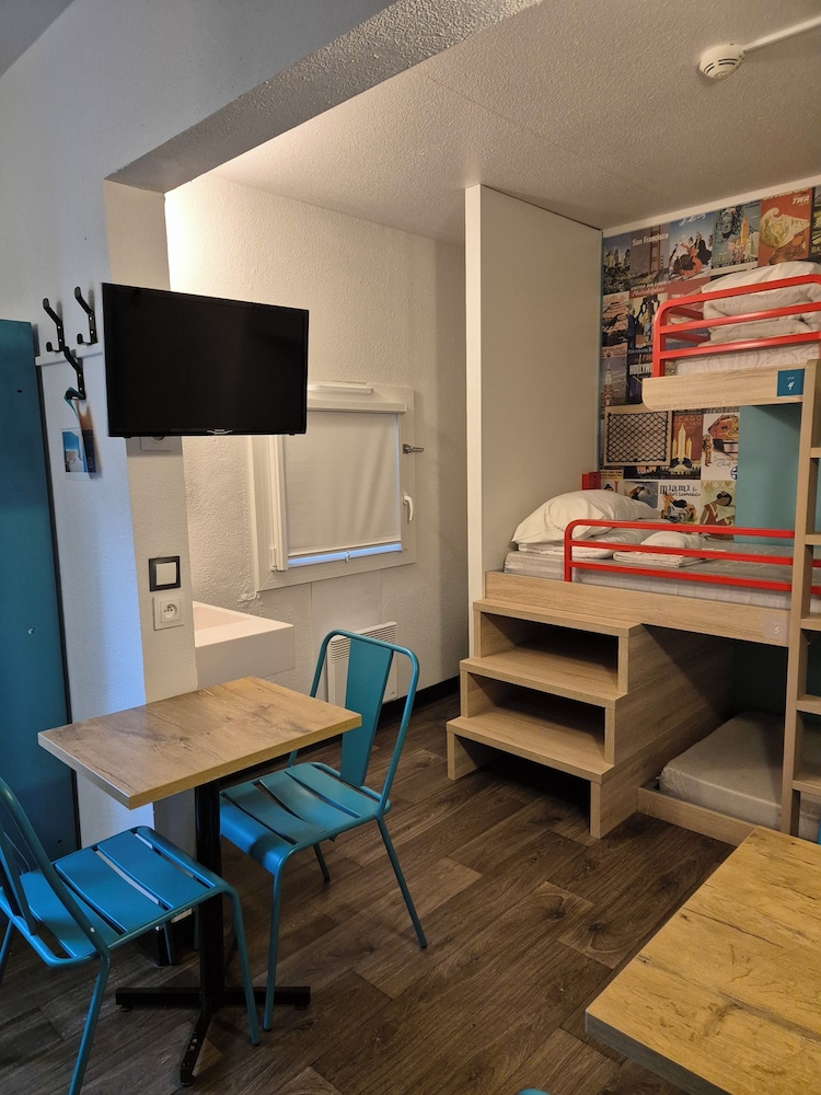 Room, Multiple Beds photo 2