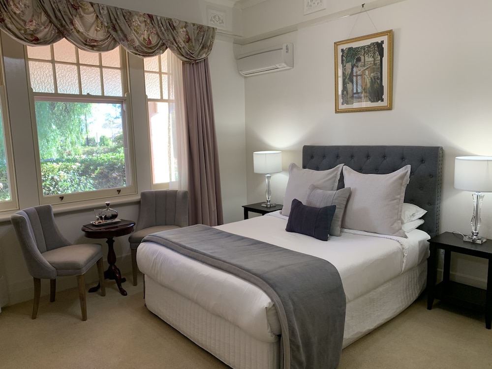 Garden View 1 Bedroom Suite