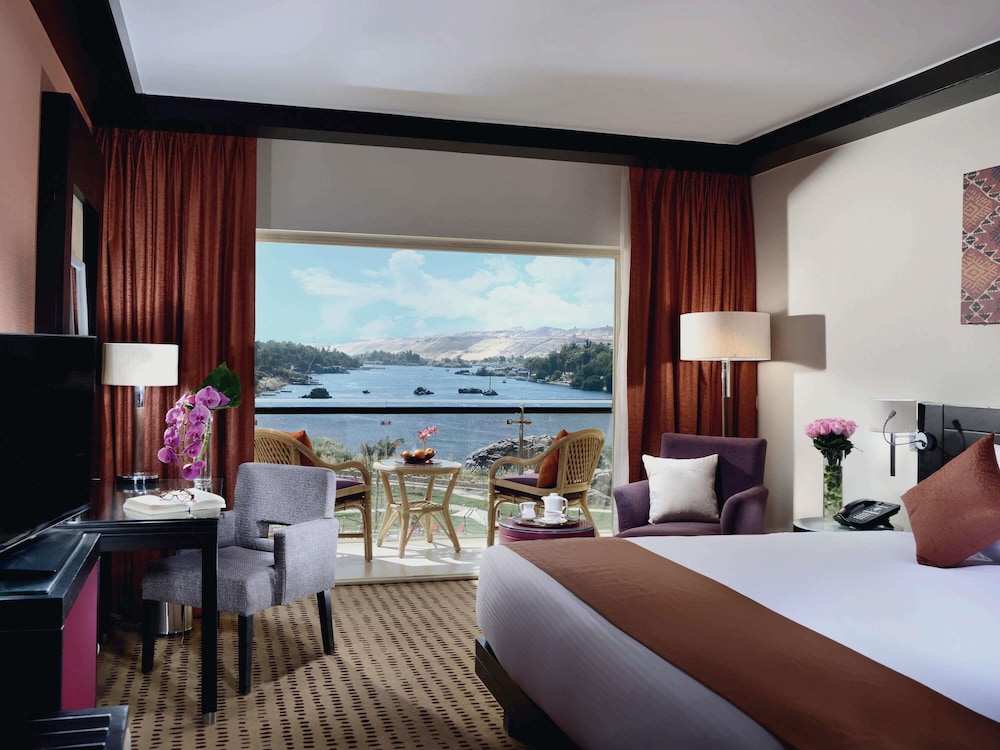 Deluxe Room, 1 King Bed (Nile View (Elephantine Wing)