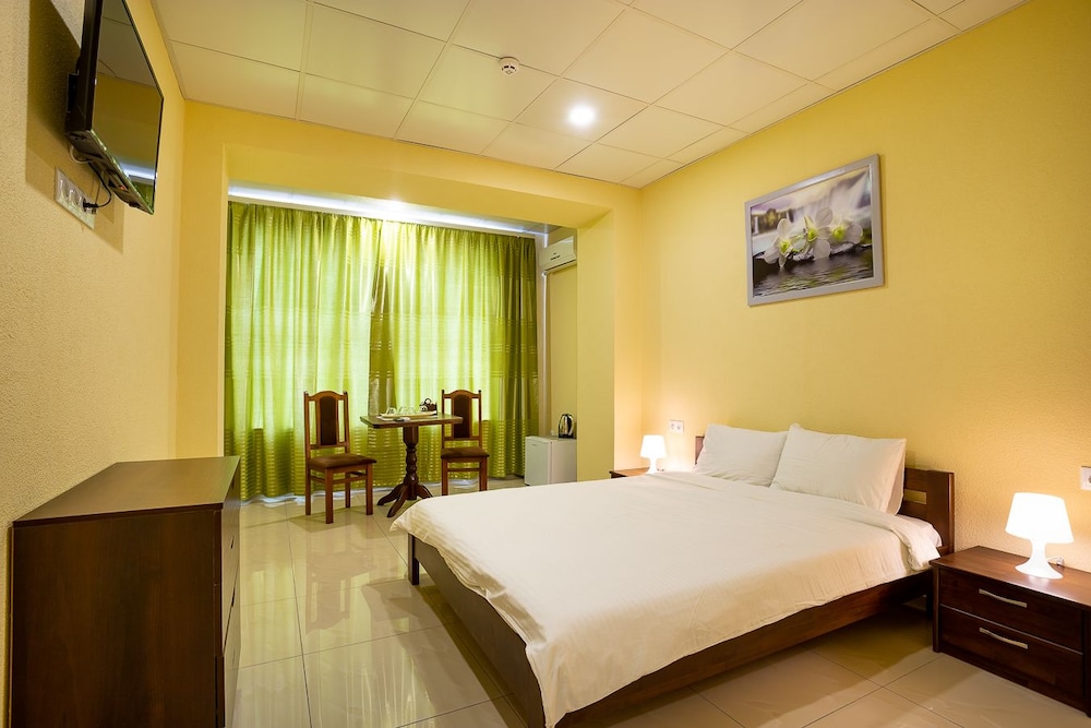 Family Quadruple Room, 2 Bedrooms