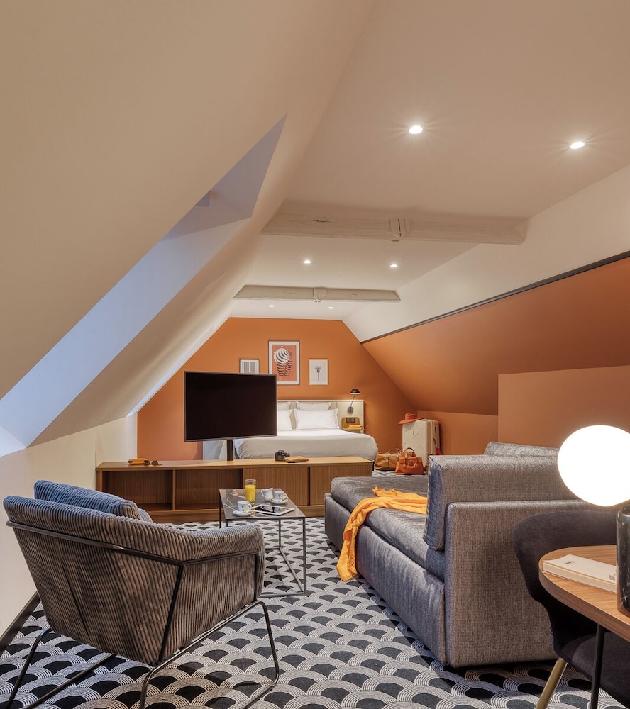 Premium Quadruple Room - Photo 1