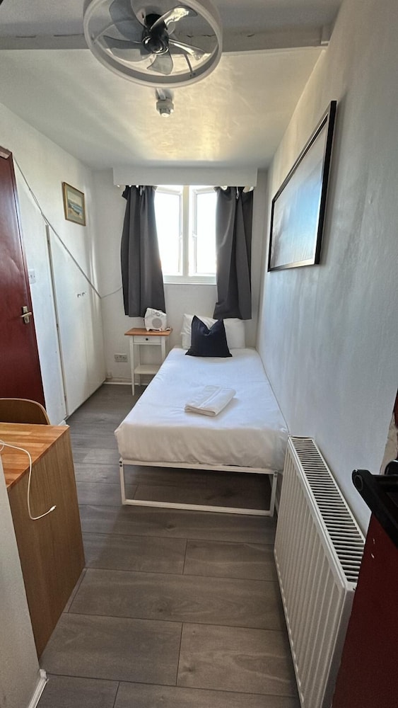 Classic Single Room, Ensuite