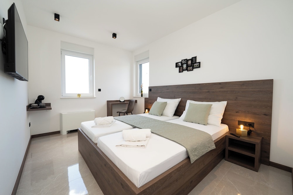 Superior Double Room, Balcony, Sea View