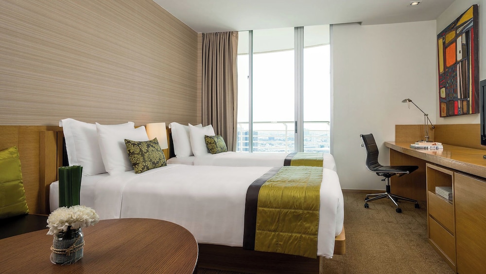 Skyline Premier Suite with Twin Bed photo 1