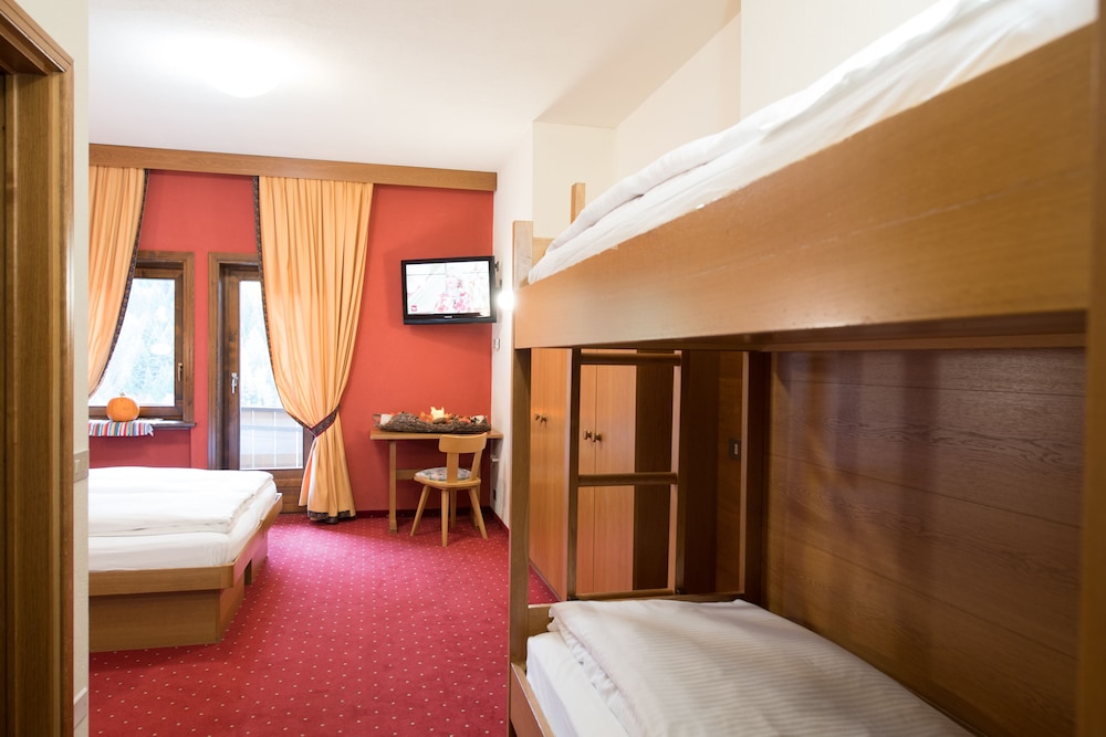 Classic Triple Room