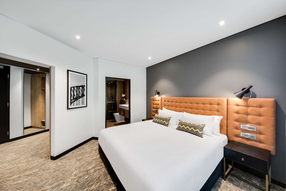 Executive King Suite