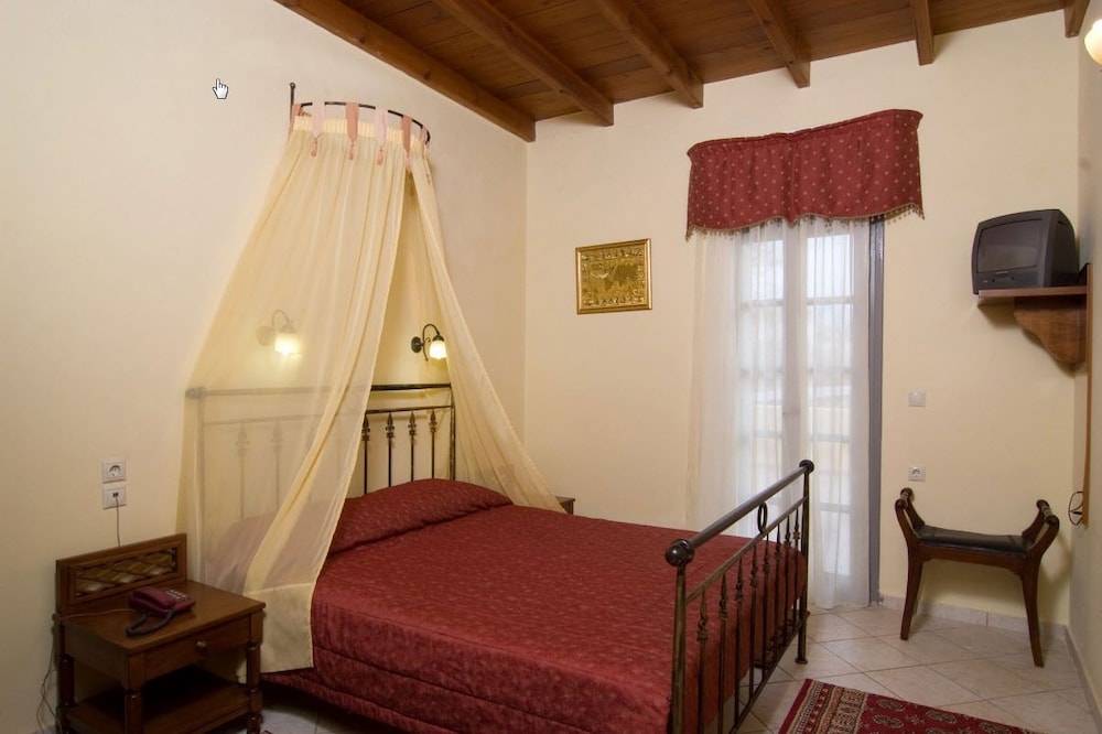 Suite, City View