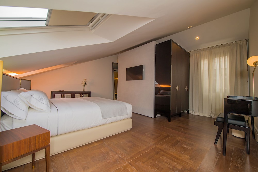 Superior Double Room photo 2