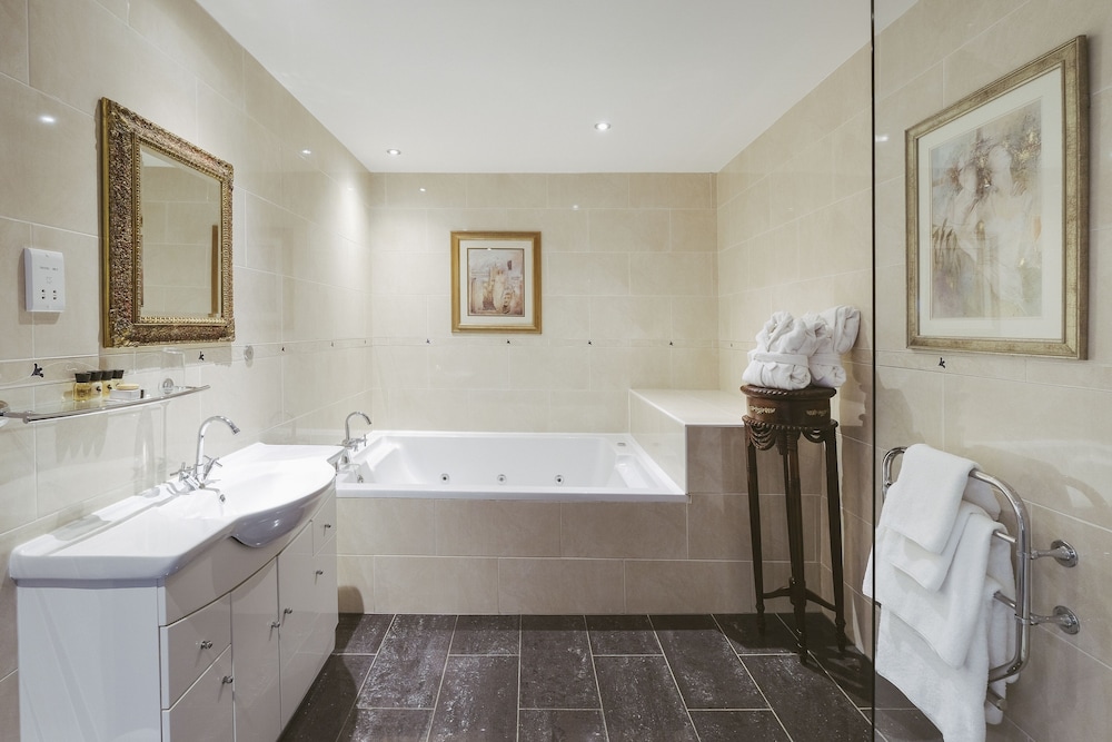 Superior Room, 1 Double Bed, Non Smoking - Photo 7