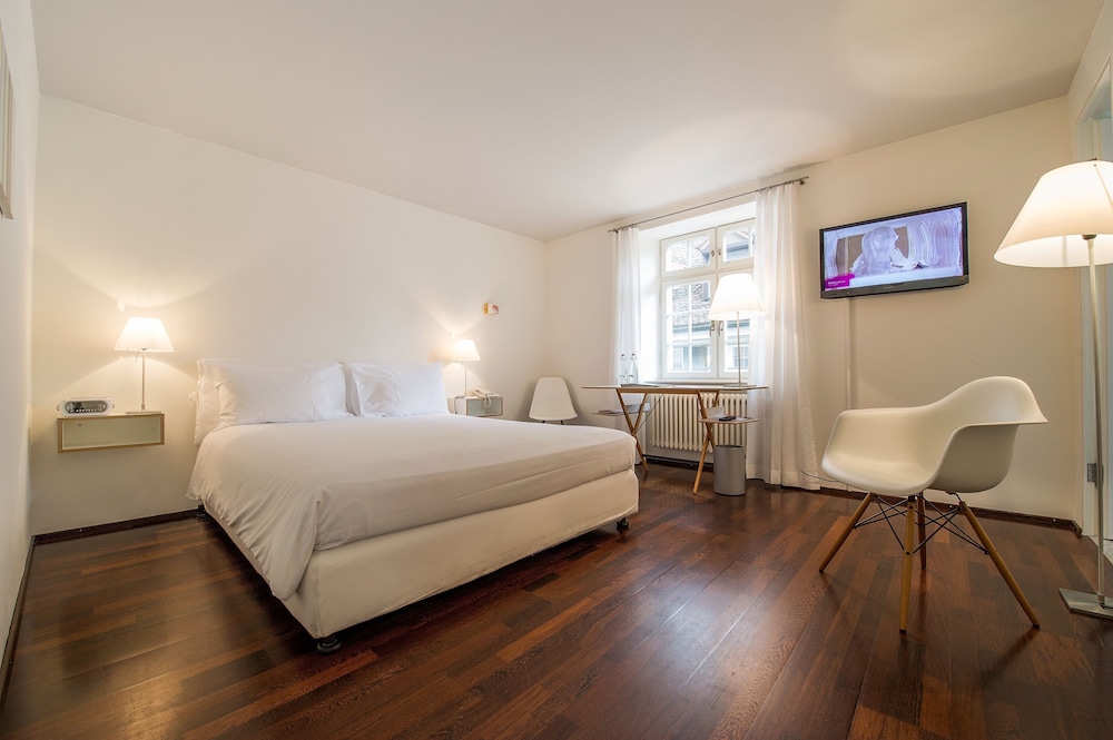 Double Room (Style) - Photo 1