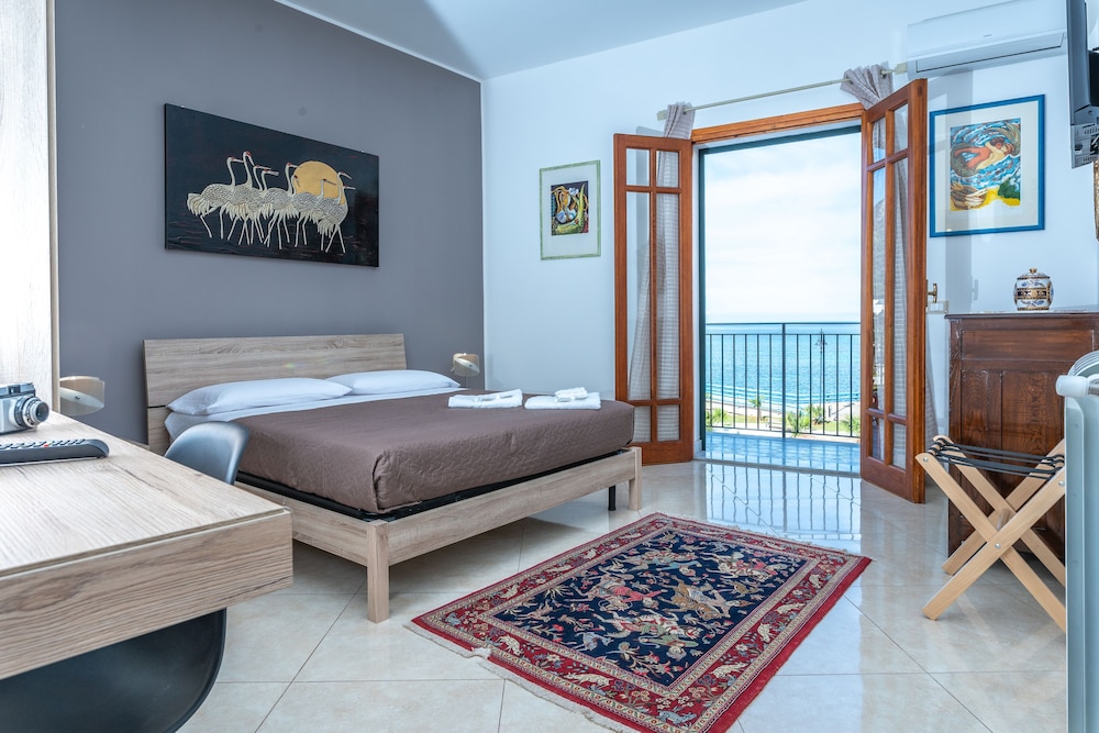 Superior Double Room, Balcony photo 1