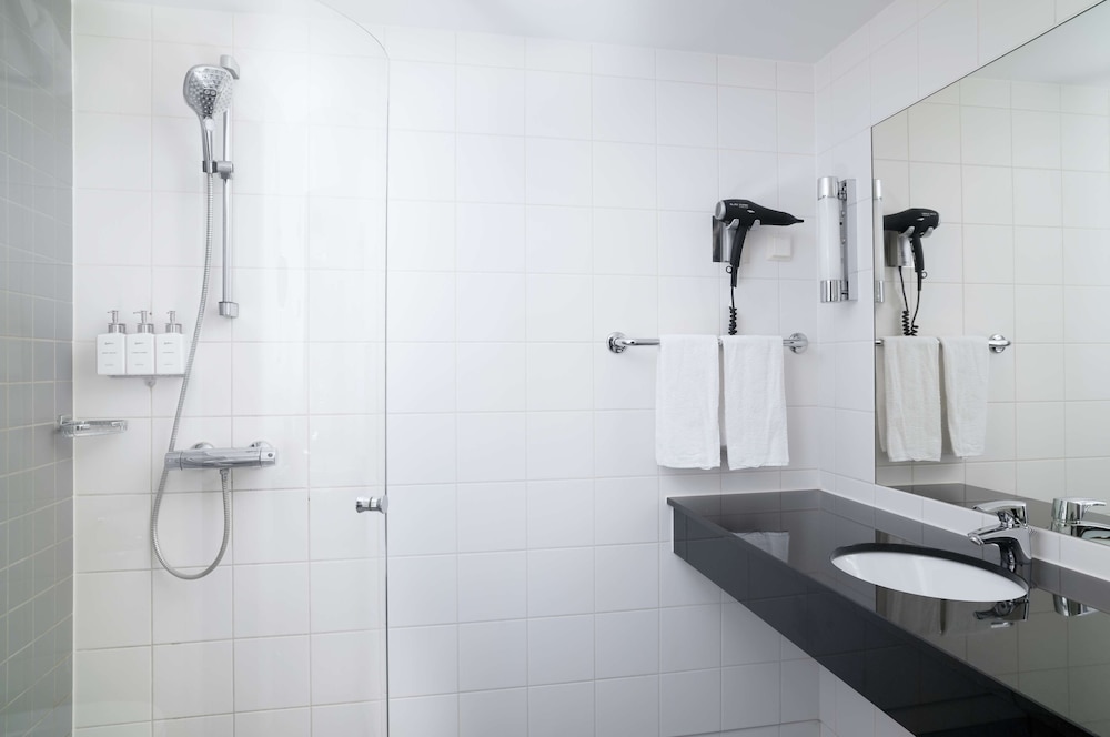 Standard Room - Photo 7