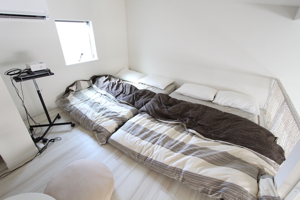 Apartment (B204) photo 2