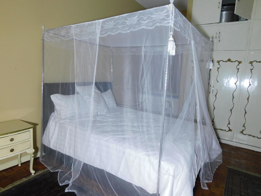 Room (Executive 2 Bedroom Suite)
