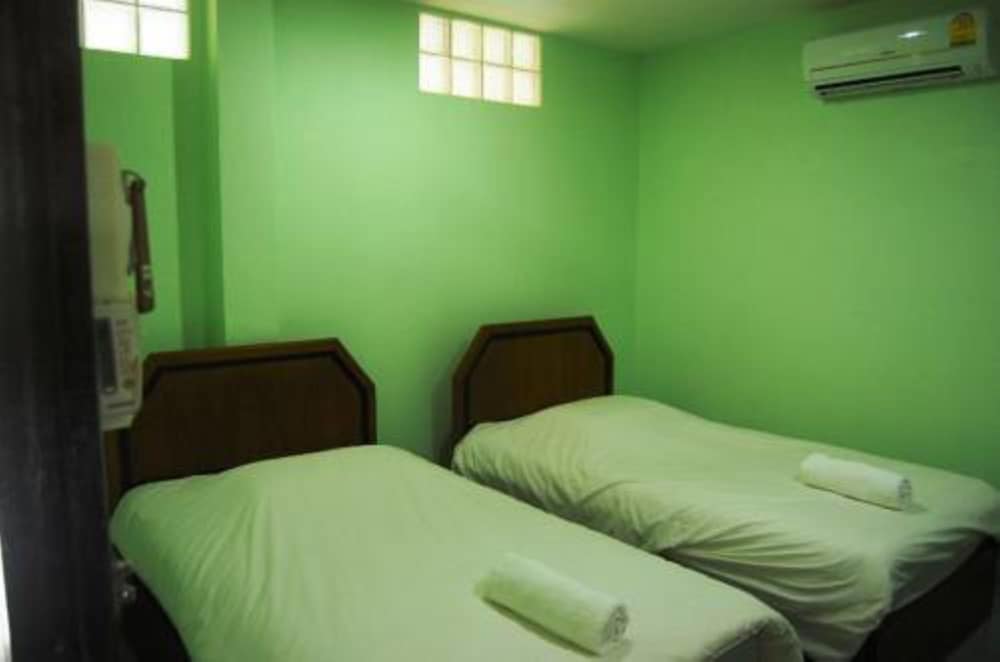 Standard Twin Room photo 1