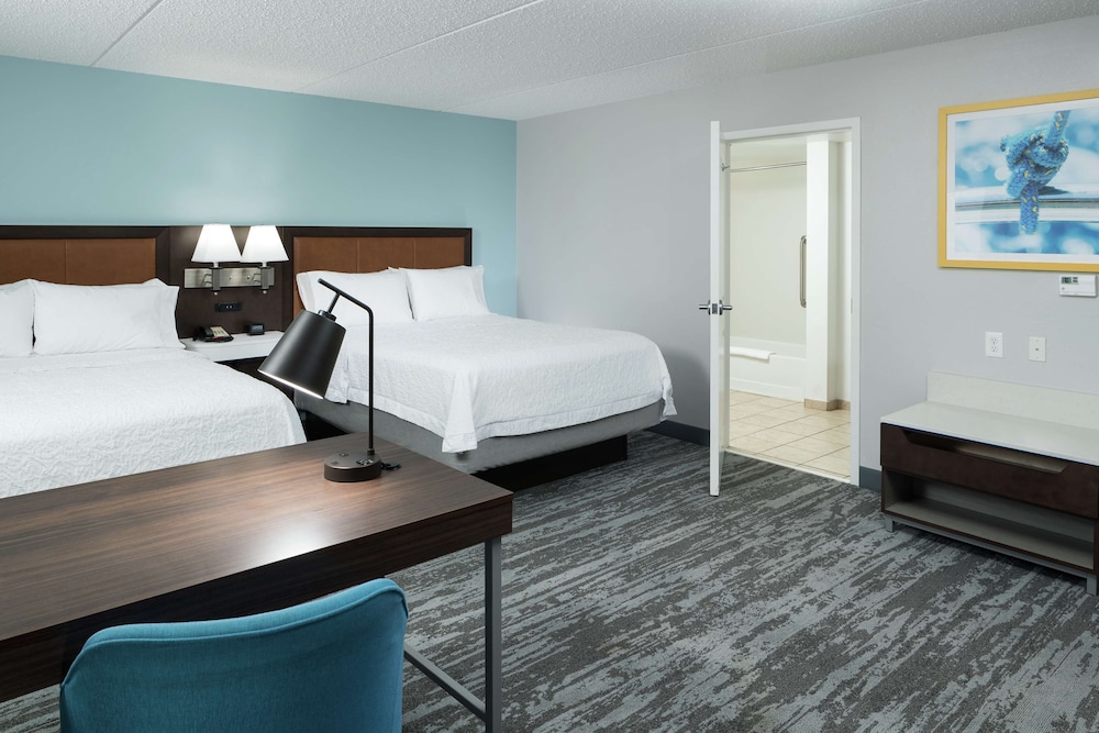 Suite, 2 Queen Beds, Accessible, Non Smoking - Photo 2
