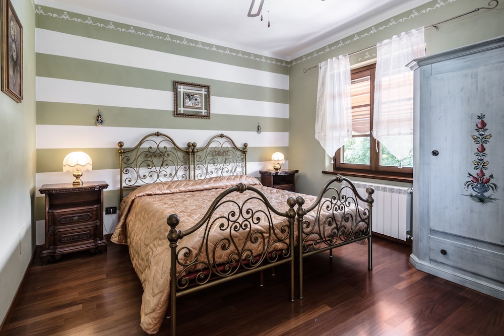 Quadruple Room photo 2