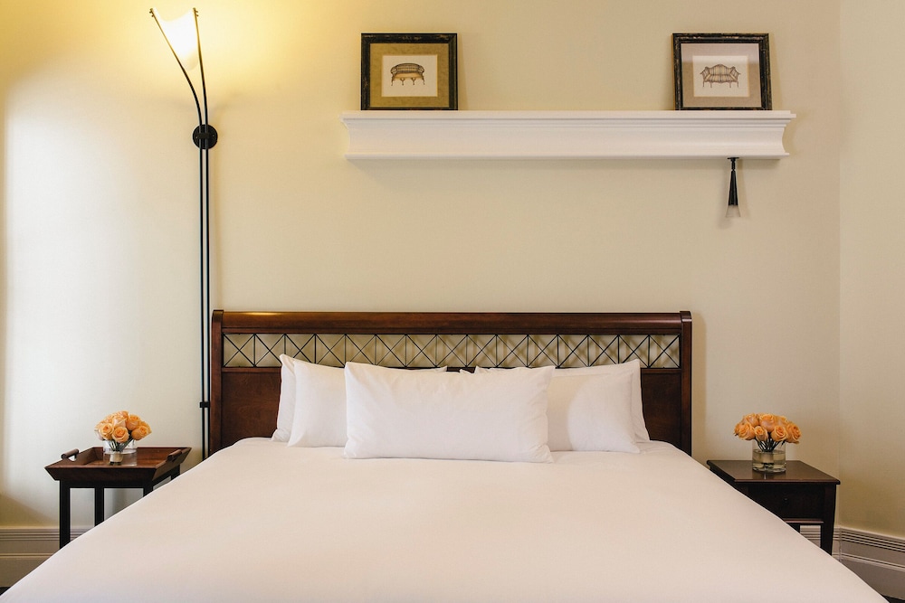 Classic Room, 1 King Bed