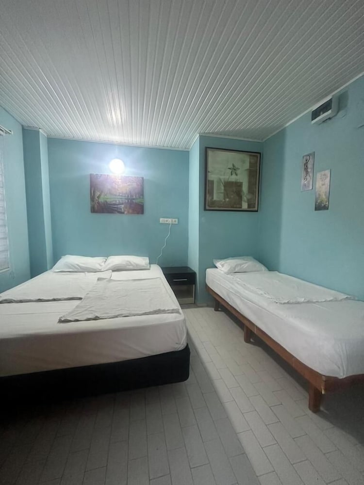 Basic Triple Room photo 1